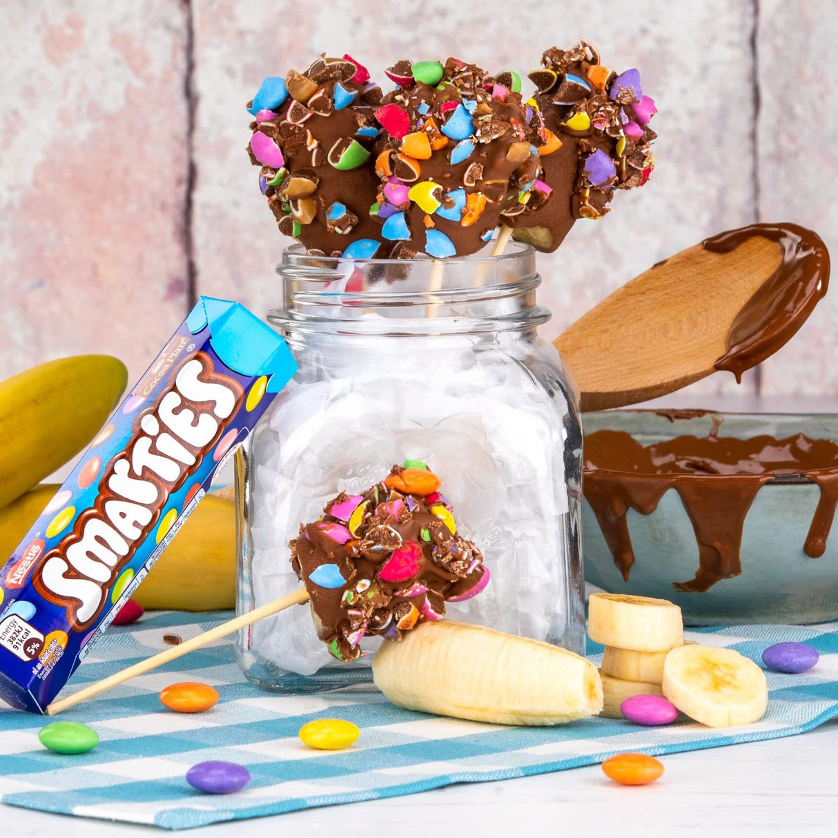 NESTLÉ Smarties® Hexagon-Rolle, Schokolinsen 24er Pack