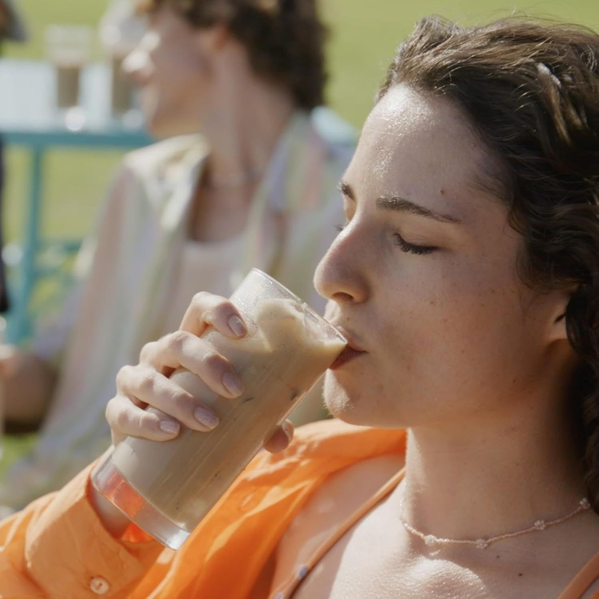 NESCAFÉ Frappé type Iced-Coffee, café frappé en poudre avec café instantané, sans lactose, caféiné