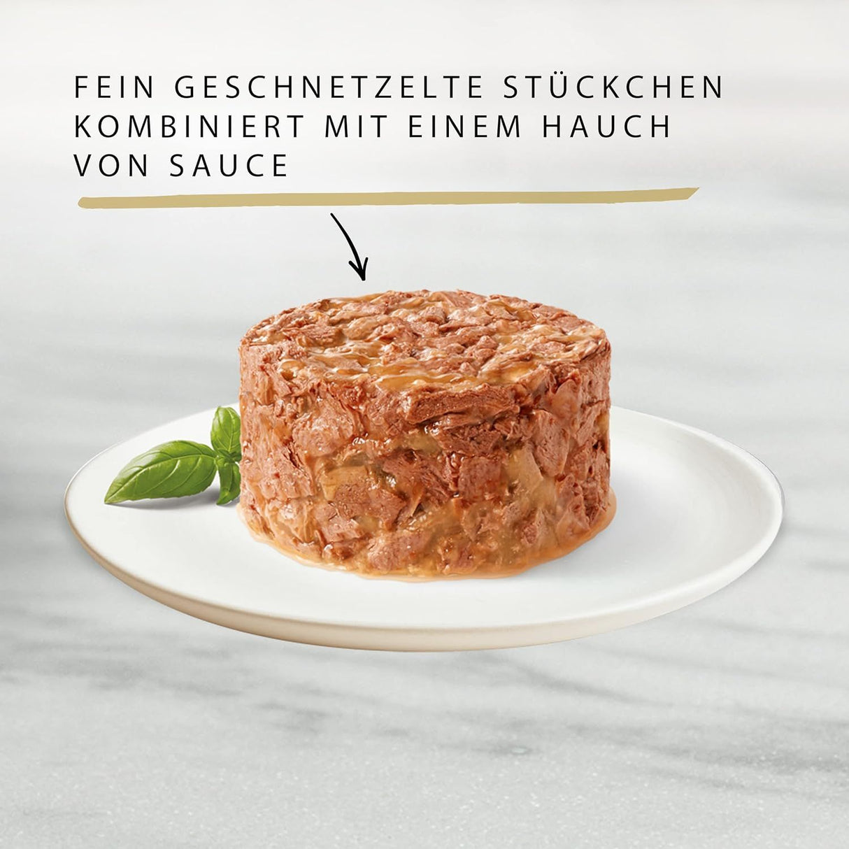 GOURMET Gold Raffiniertes Ragout Katzenfutter nass, Sorten-Mix, 8er Pack à 85g Dose
